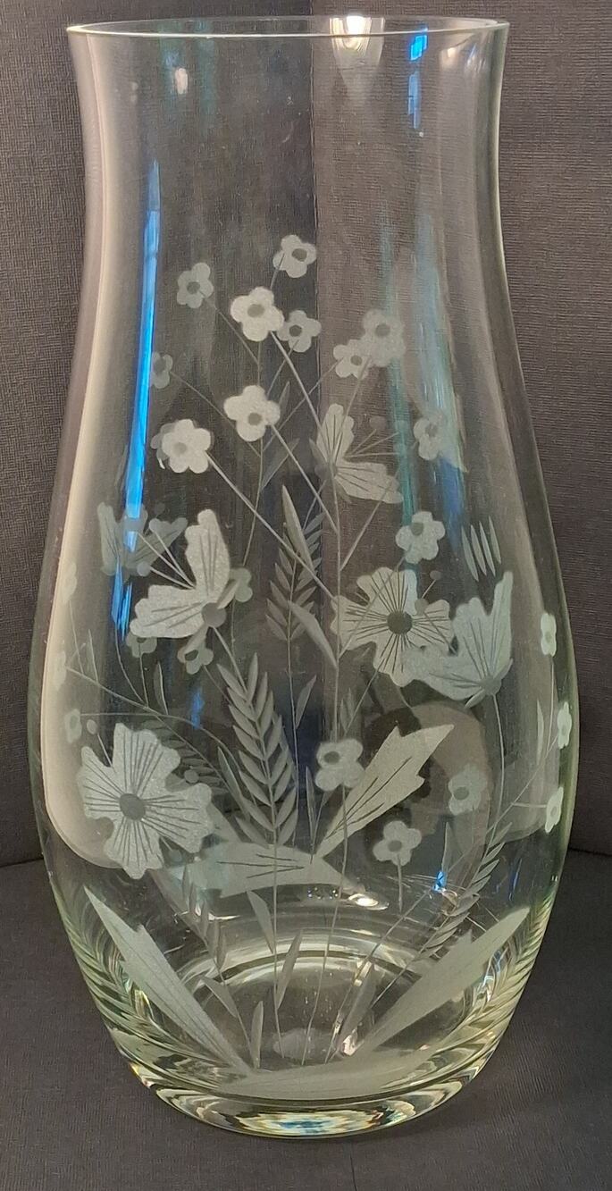 Vintage Romanian Lead Crystal Vase 12" RAG7 Etched Frosted Flower Wheat Glass